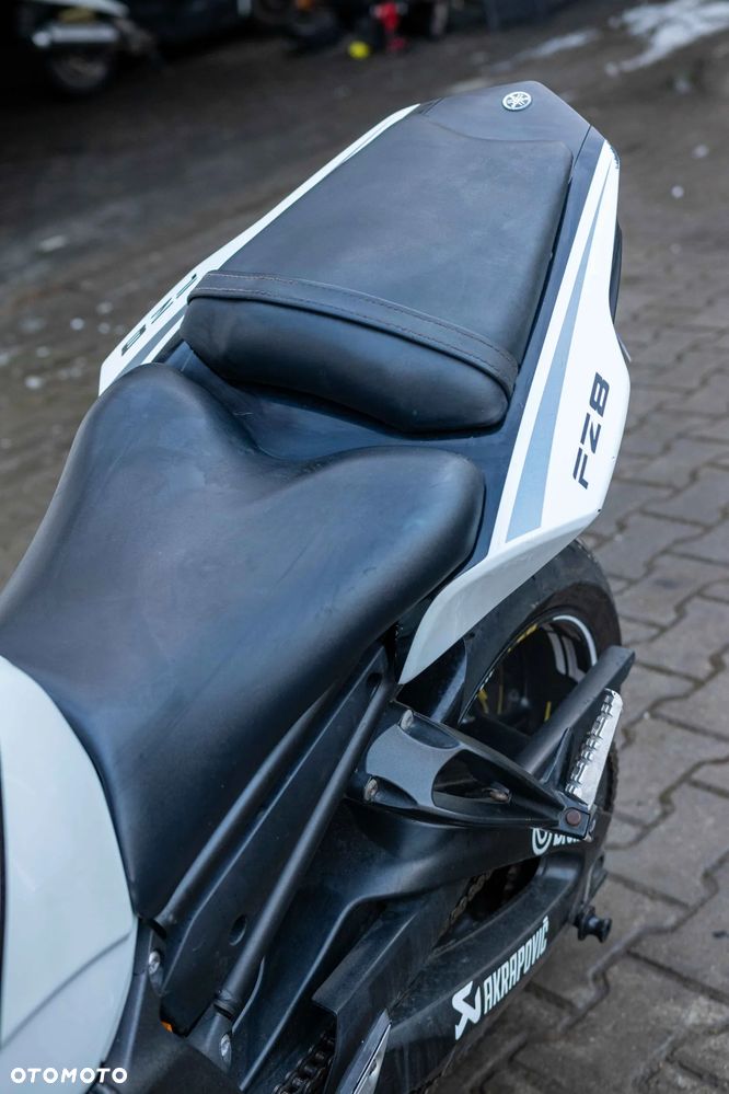 Yamaha FZ8 - 25