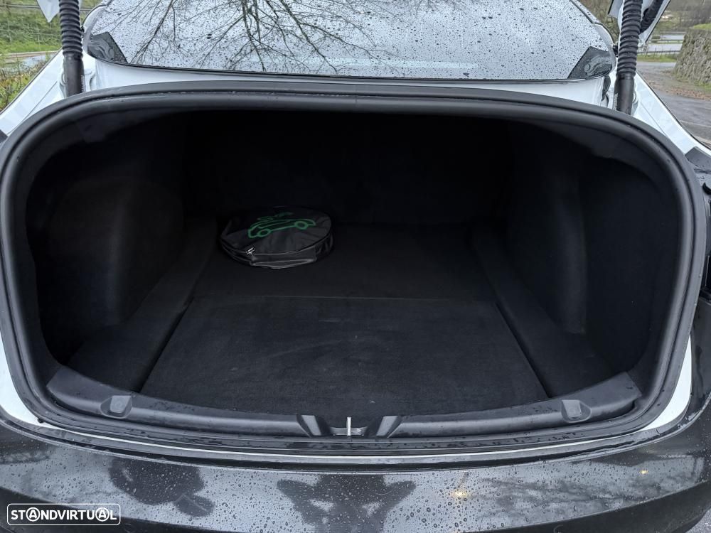 Tesla Model 3 Performance Dual Motor AWD - 29