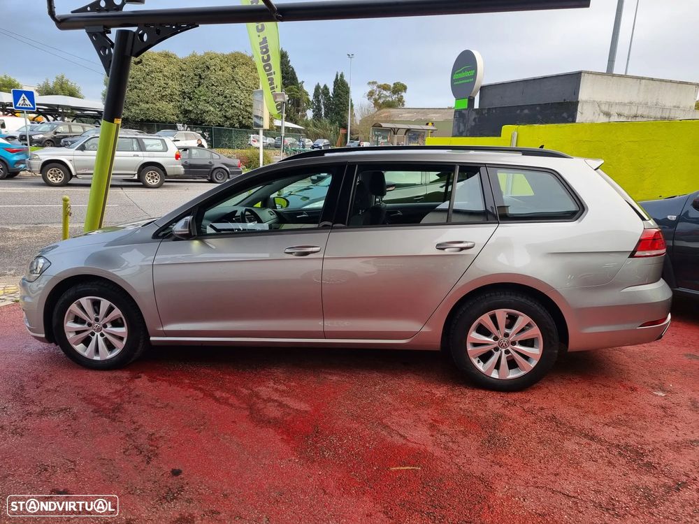 VW Golf Variant 1.6 TDi Confortline - 12