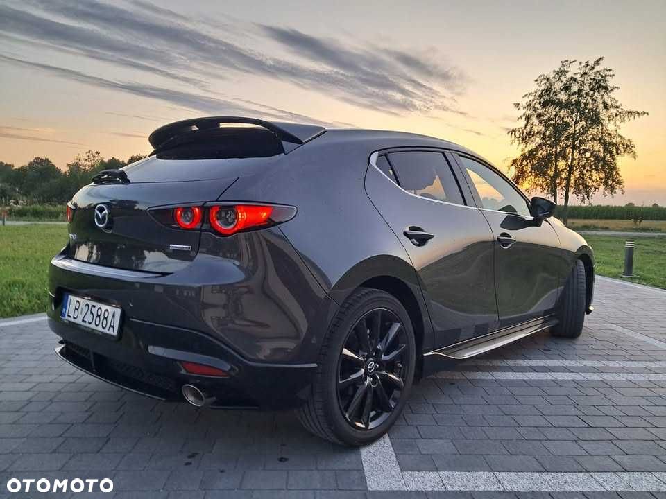 Mazda 3 - 5