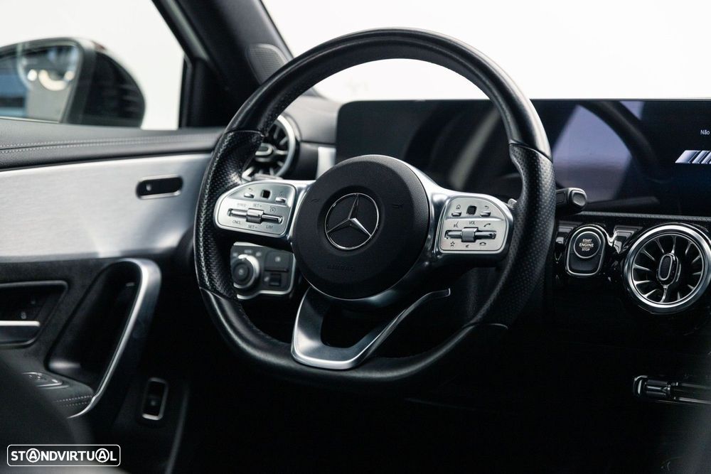 Mercedes-Benz A 250 e AMG Line - 24