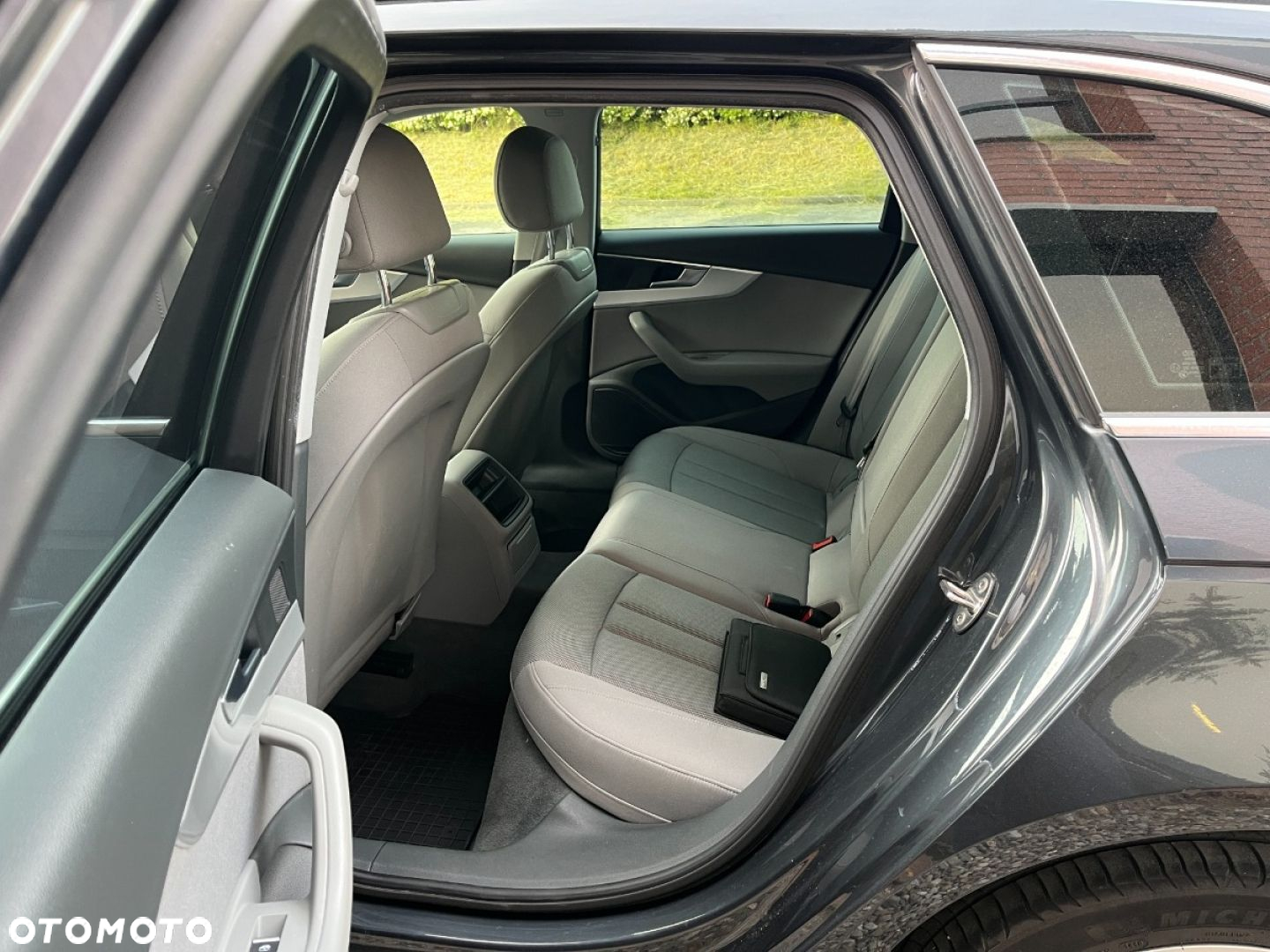 Audi A4 Avant 2.0 TDI DPF Ambition - 25
