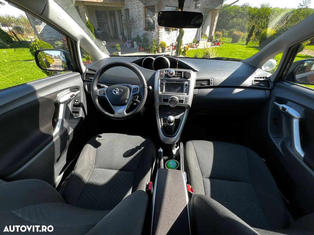 Toyota Verso 2.0 D-4D DPF Luna - 7