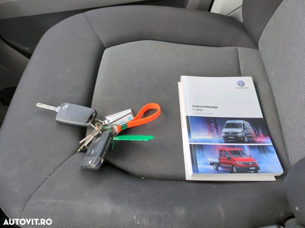 Volkswagen VW Crafter Cub TVA DEDUCTIBIL 35 an 2020 2.0tdi 157.000km Istoric Service Complet la reprezentanta vw Stare foarte buna NU Mercedes Sprinter Duba Iveco Ford transit izoterma - 28