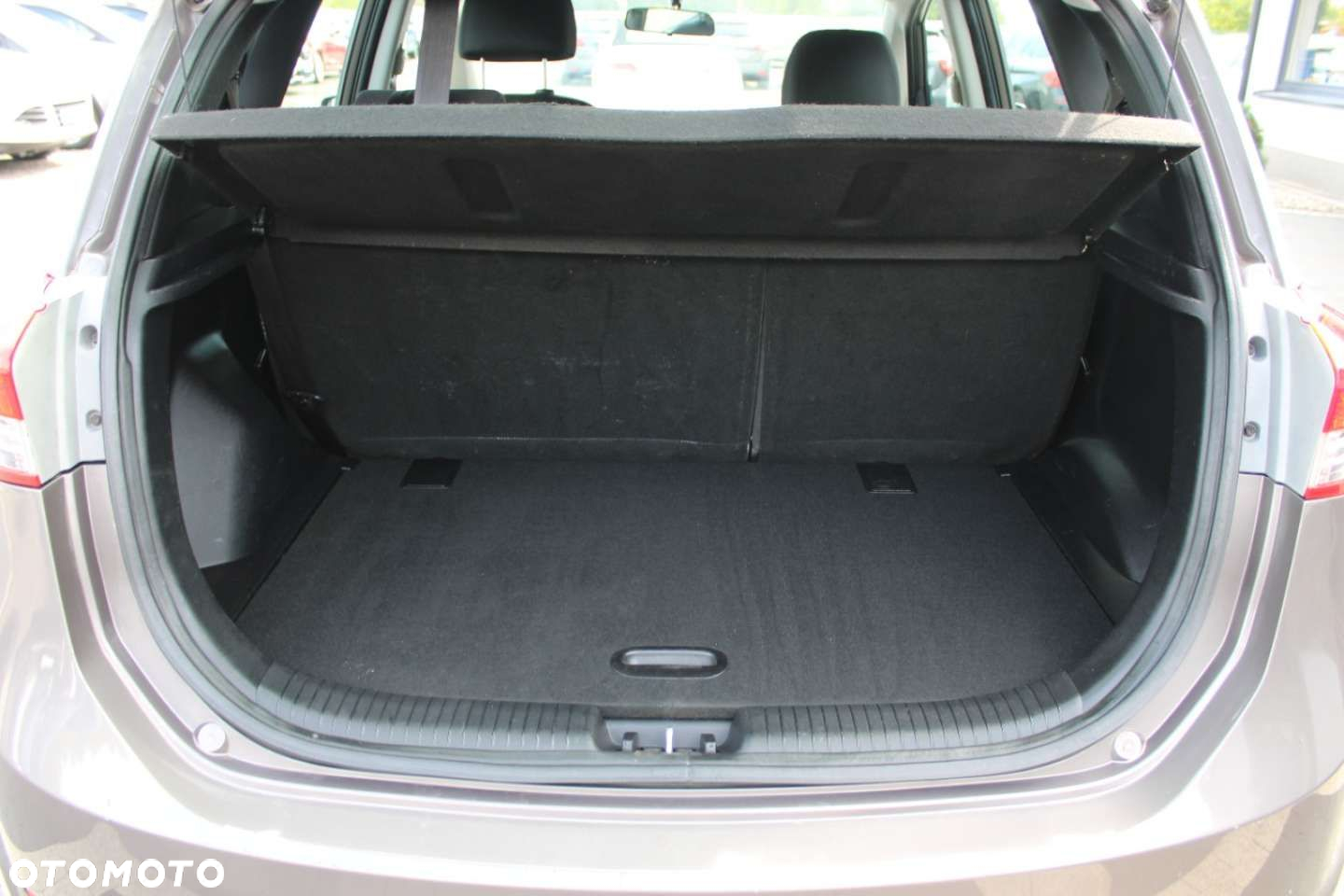 Hyundai ix20 - 13