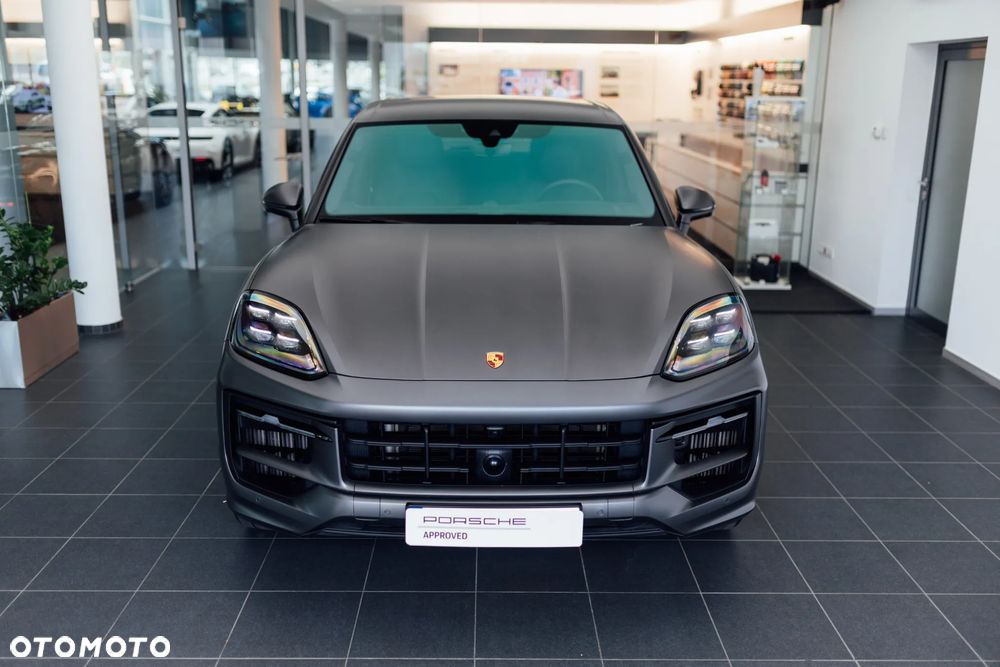 Porsche Cayenne S E-Hybrid PHEV - 8