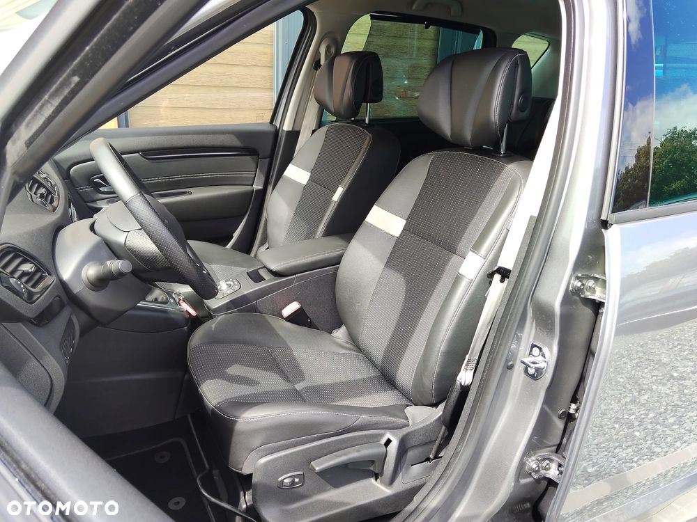 Renault Scenic ENERGY TCe 115 S&S Bose Edition - 14