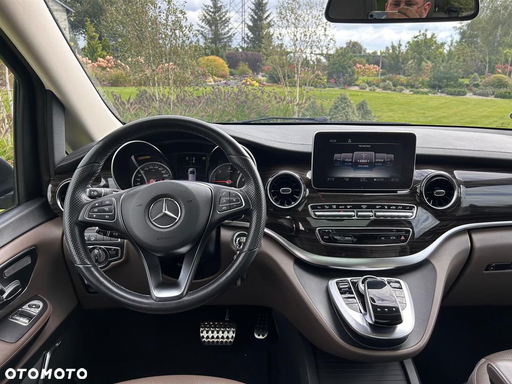 Mercedes-Benz Klasa V 300 d 4-Matic Avantgarde 9G-Tronic (długi) - 33
