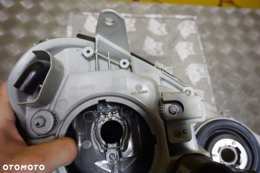LEXUS LS LS430 2000 - 2003 REFLEKTOR LAMPA XENON LEWA USA - 15