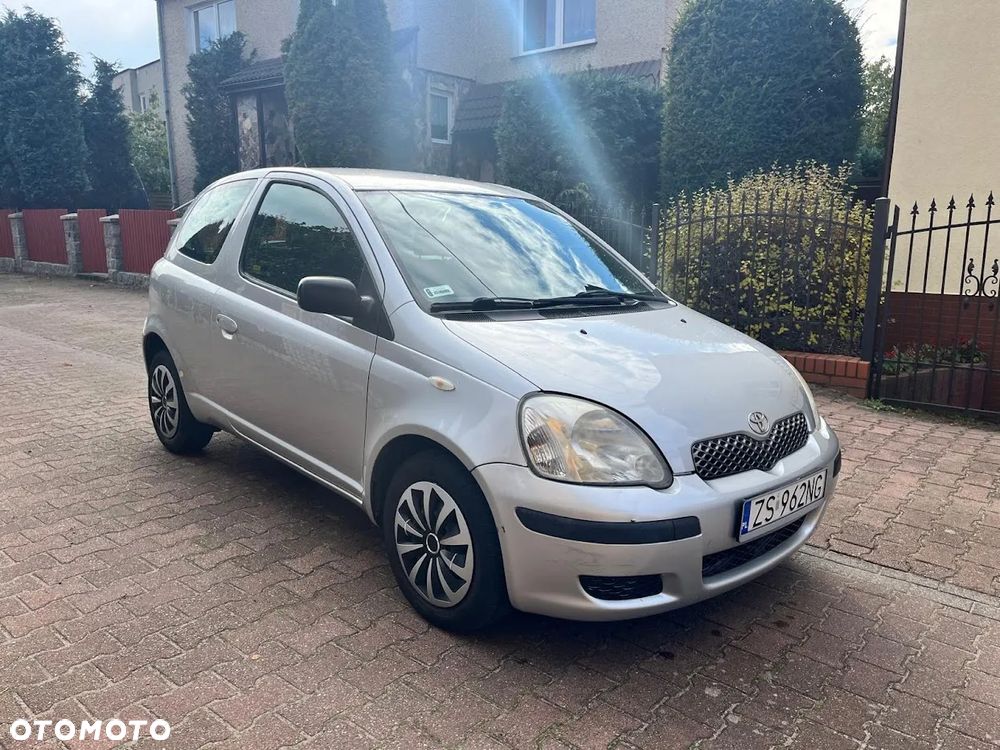Toyota Yaris - 2
