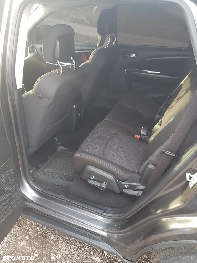 Dodge Journey - 16