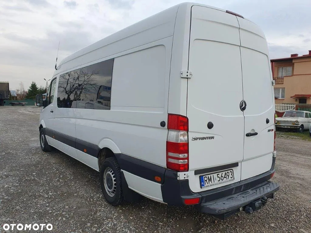 Mercedes-Benz Sprinter 319 CDI 906.235 - 10