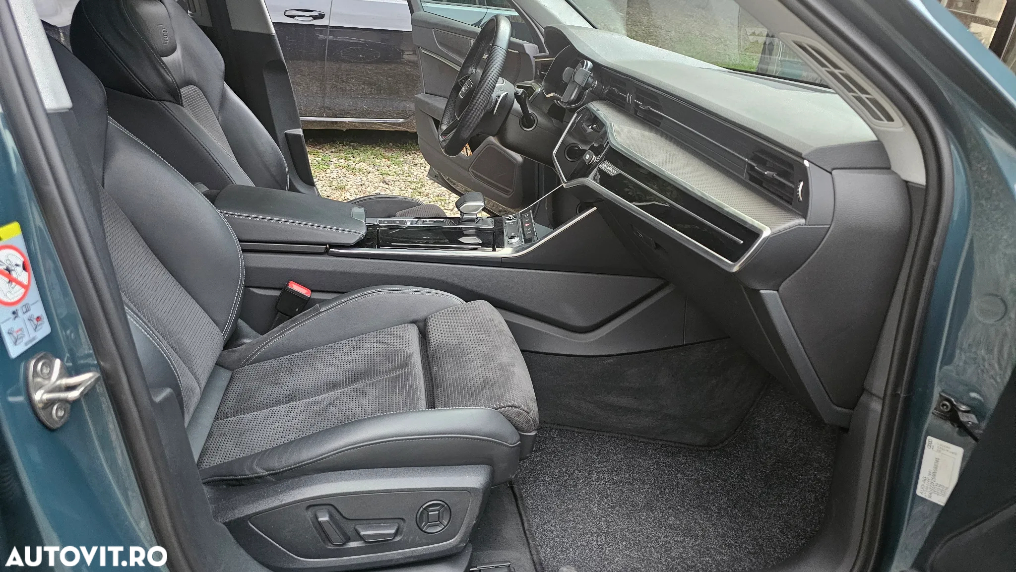 Audi A6 Avant 55 TFSI e quattro S tronic PHEV S Line - 4