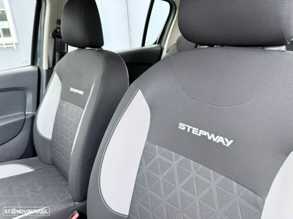 Dacia Sandero 0.9 TCe Stepway Bi-Fuel - 17