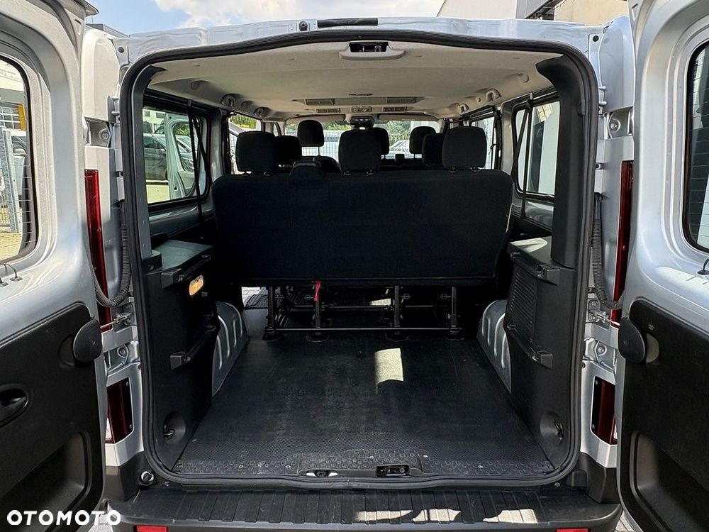 Renault trafic - 18
