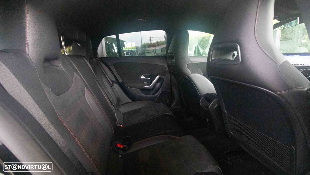 Mercedes-Benz CLA 180 d Shooting Brake AMG Line Aut. - 10