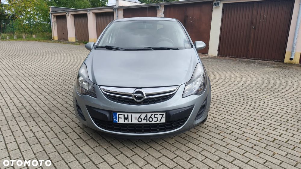 Opel Corsa 1.2 16V Edition 150 - 2