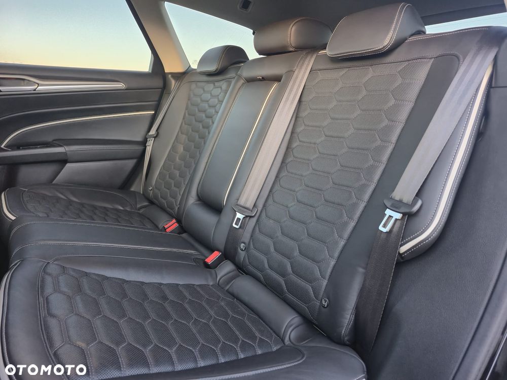 Ford Mondeo 2.0 TDCi Bi-Turbo PowerShift-Aut Vignale - 12