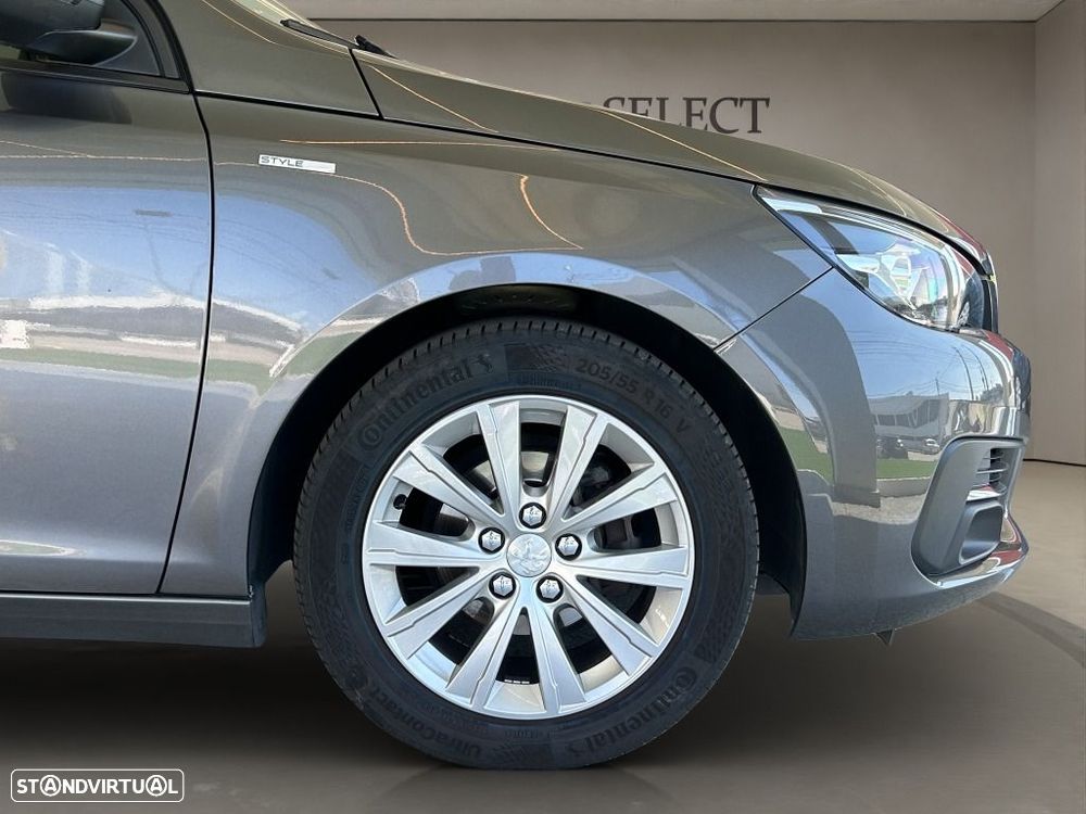 Peugeot 308 1.5 BlueHDi Style - 4