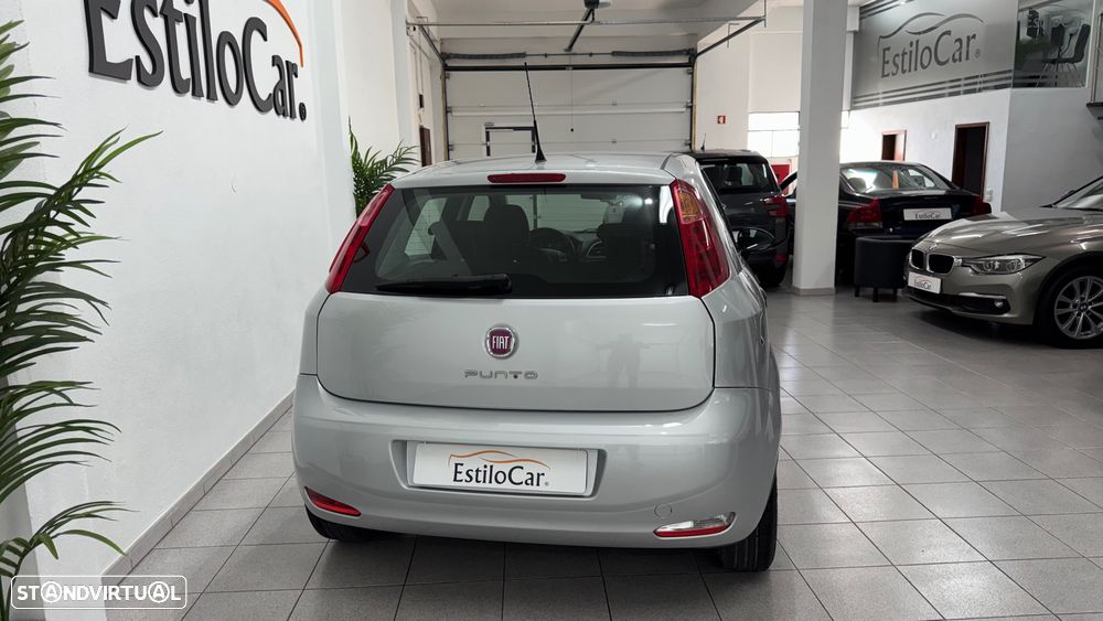 Fiat Punto 1.3 M-Jet Lounge S&S - 17