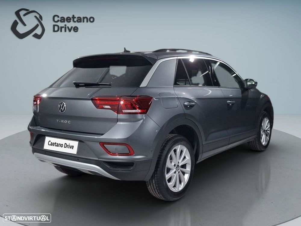 VW T-Roc 1.5 TSI Urban DSG - 8