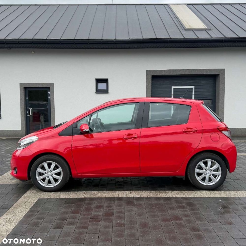 Toyota Yaris 1.33 Selection Platinum - 13