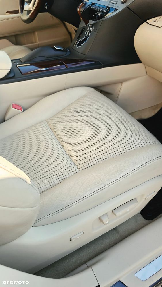 Lexus RX 450h Prestige - 16