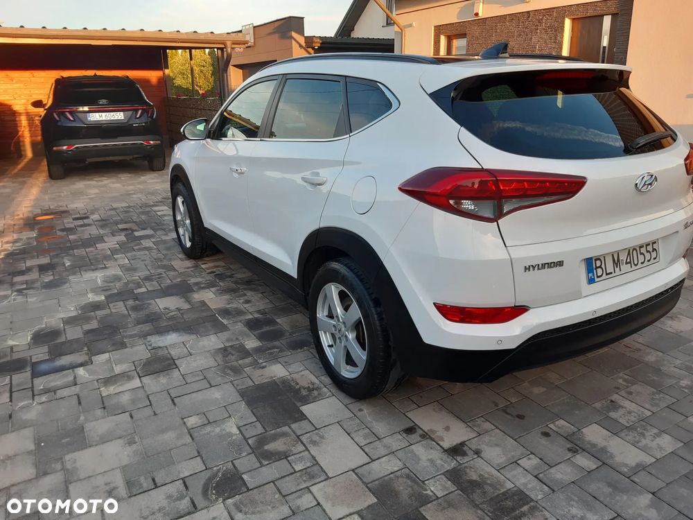 Hyundai Tucson blue 1.7 CRDi 2WD DCT Style - 12
