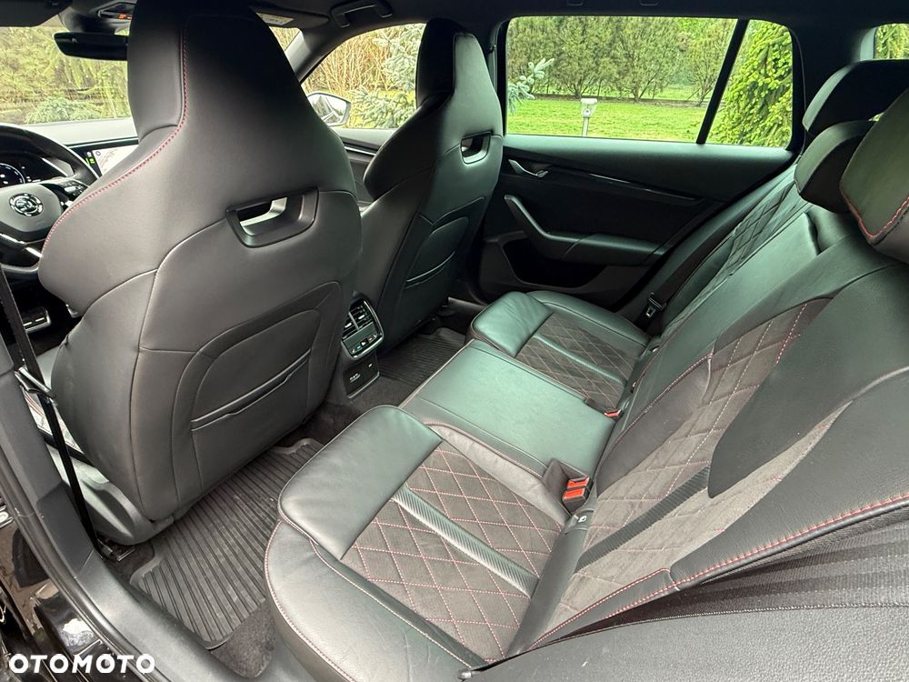 Skoda Octavia 1.4 TSI Plug-In Hybrid RS DSG - 25