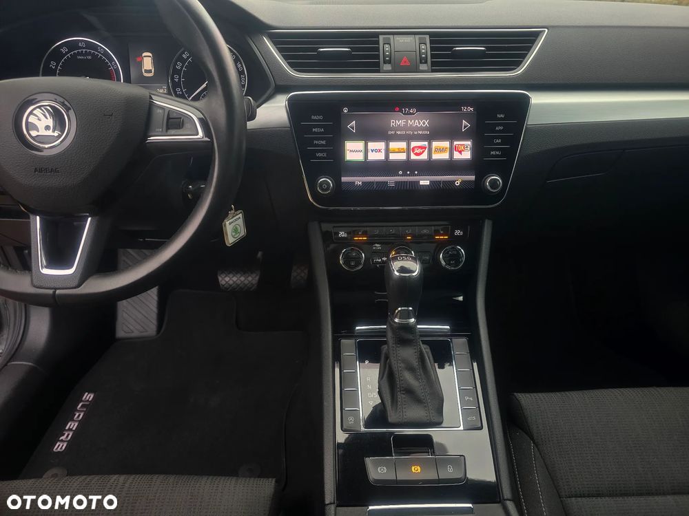 Skoda Superb 1.5 TSI ACT Style DSG - 28