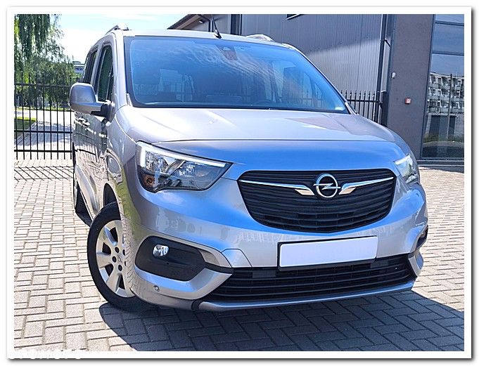 Opel Combo 1.5 D 75kW GS - 11