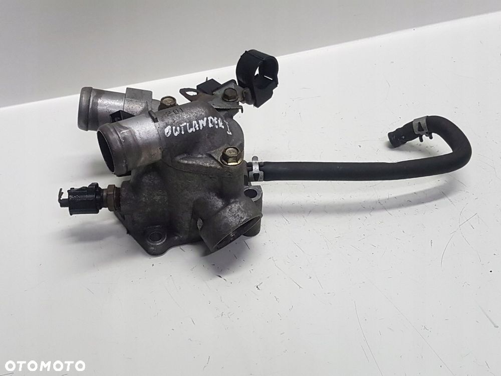 OUTLANDER I 2.0B 03- OBUDOWA TERMOSTATU - 3