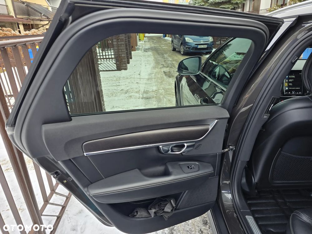 Volvo V90 Cross Country T6 AWD - 19