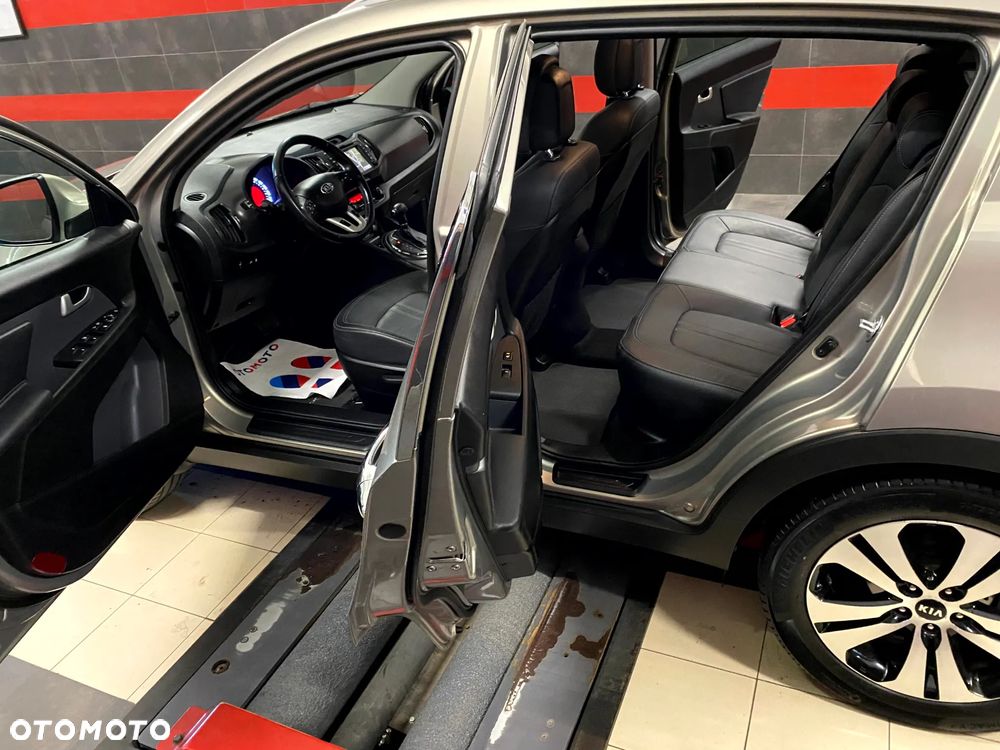 Kia Sportage 2.0 CVVT 2WD Automatik Vision - 17