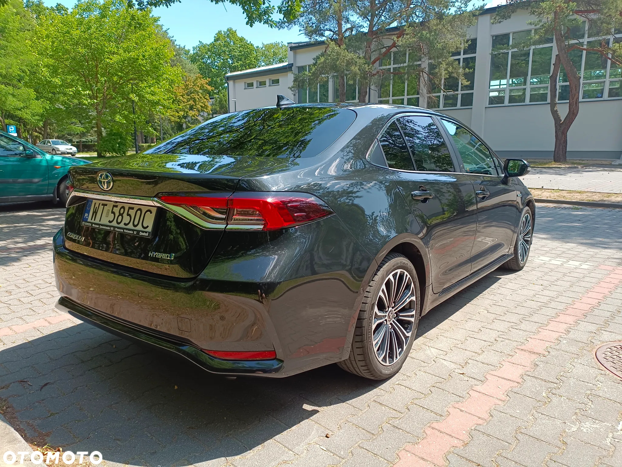 Toyota Corolla 1.8 Hybrid GPF Executive - 13