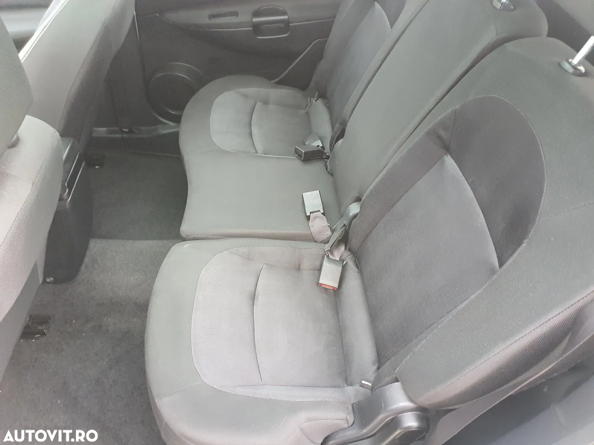 Nissan Qashqai+2 2.0 dCi DPF Acenta - 11