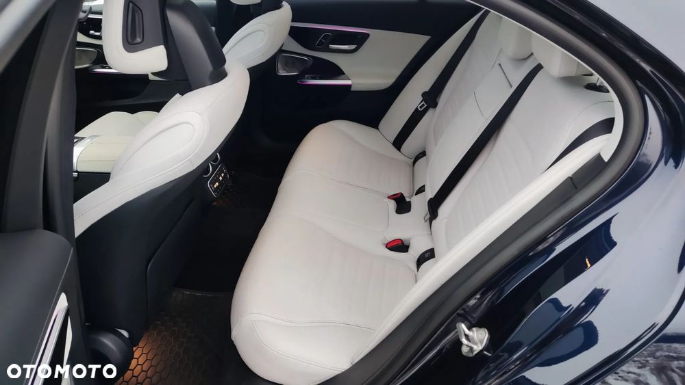Mercedes-Benz Klasa C 220 d 9G-TRONIC - 11