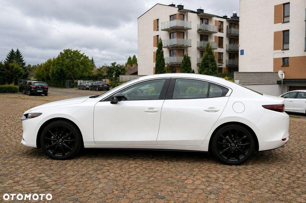 Mazda 3 - 8