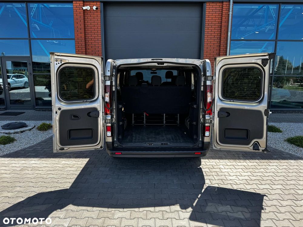 Renault Trafic Grand Passenger 2,9t Business - 16