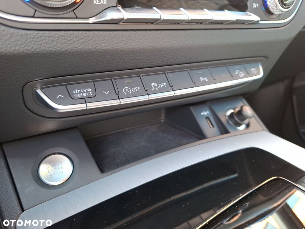 Audi Q5 Sportback - 37