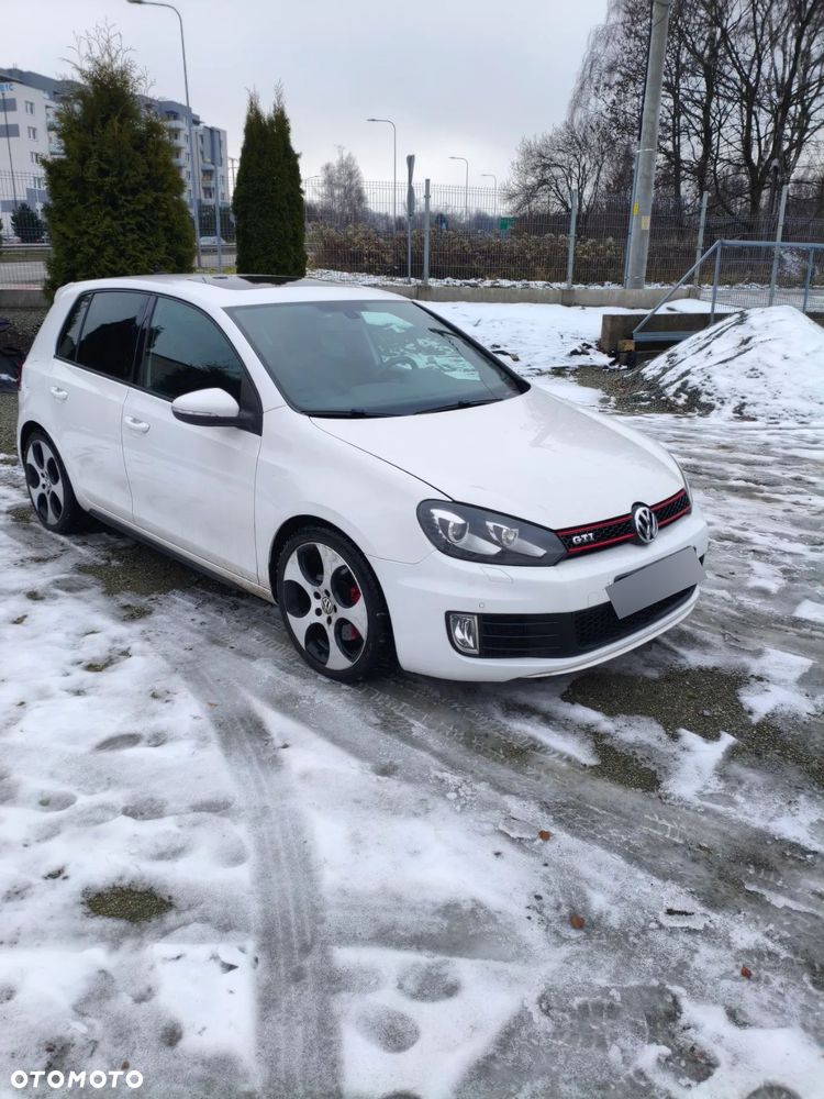 Volkswagen Golf 2.0 GTI - 3