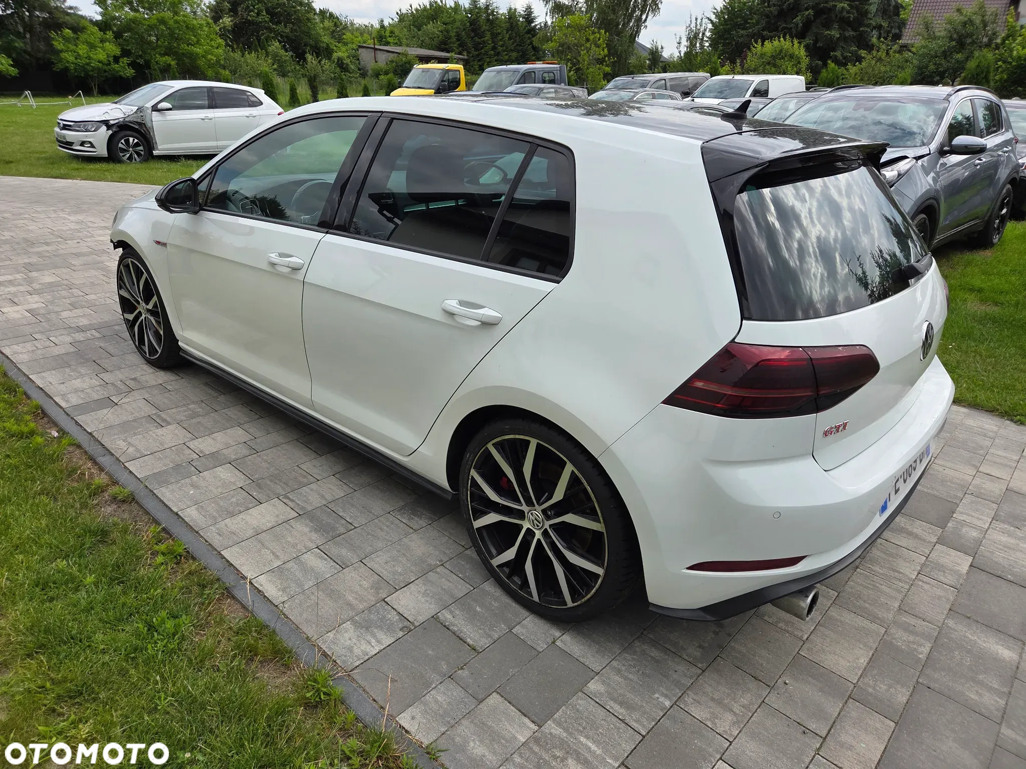 Volkswagen Golf VIII 2.0 TSI GTI DSG - 3