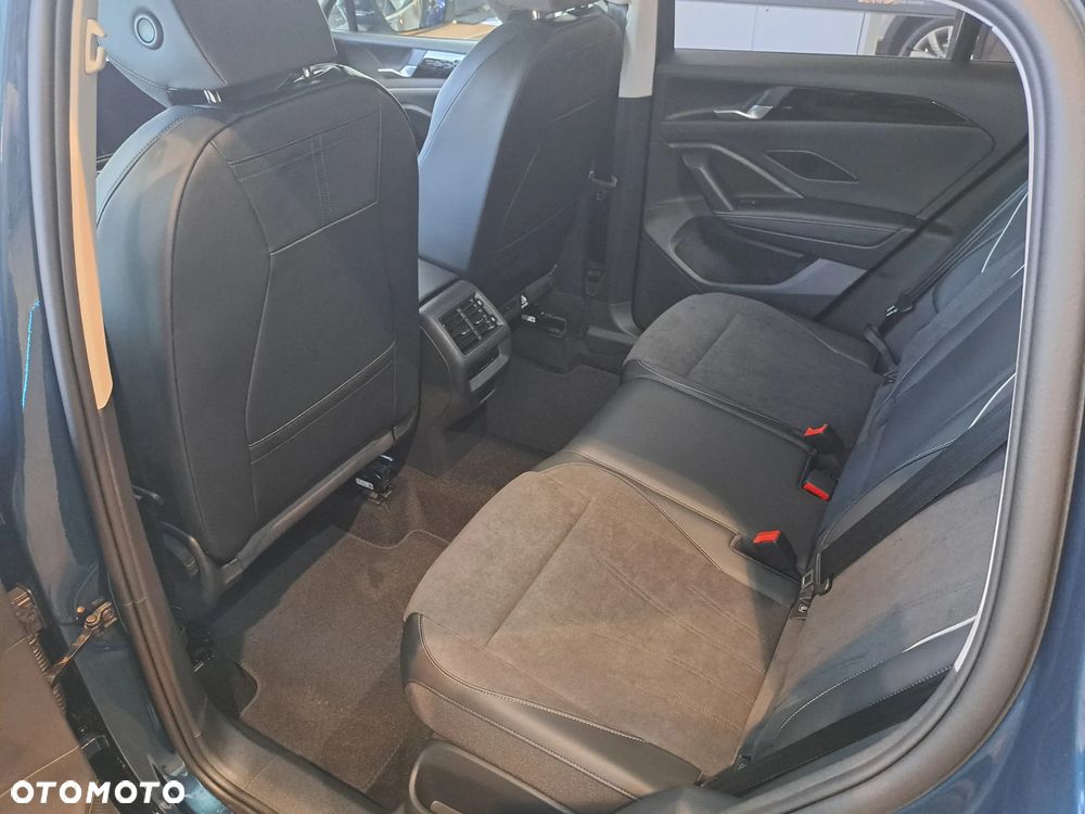 Volkswagen Tiguan 2.0 TSI 4Mot Elegance DSG - 11