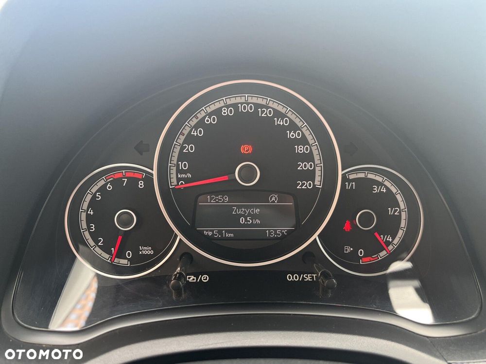 Volkswagen up! 1.0 move - 15