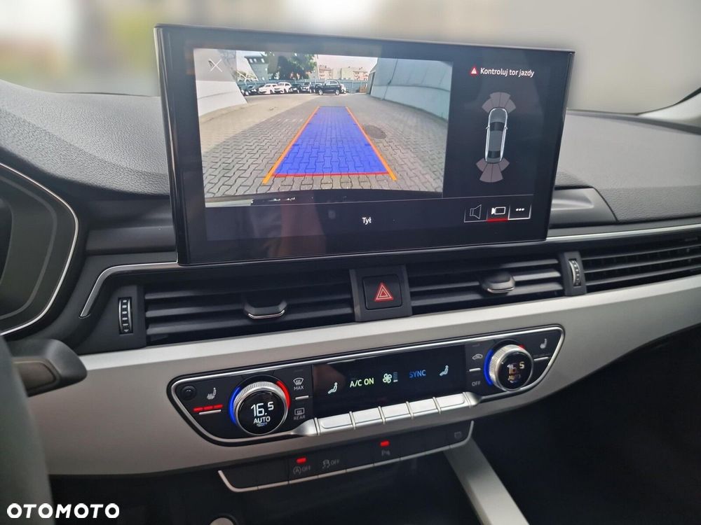 Audi A4 Limousine - 26