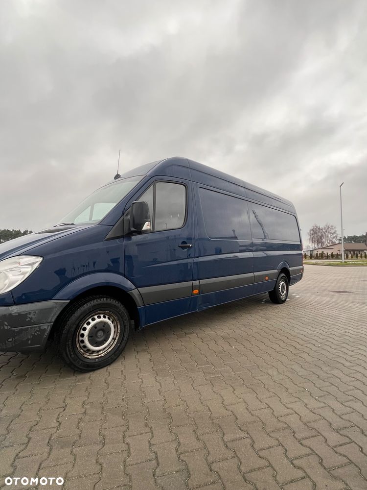 Mercedes-Benz Sprinter - 8
