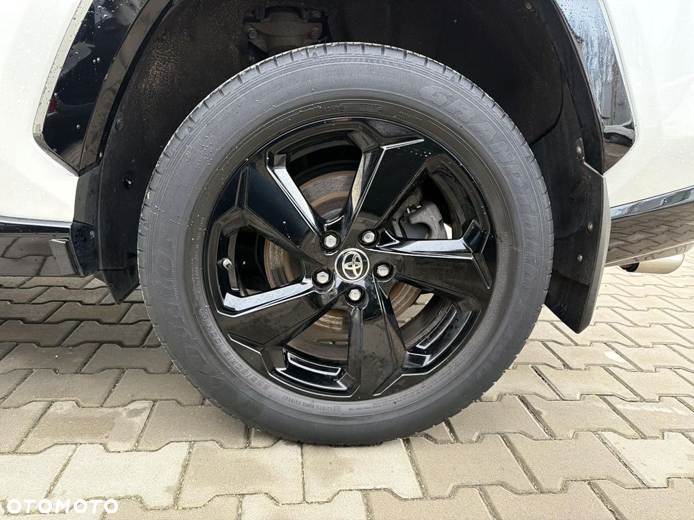 Toyota RAV4 - 23