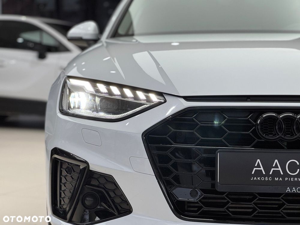 Audi A4 Limousine - 38