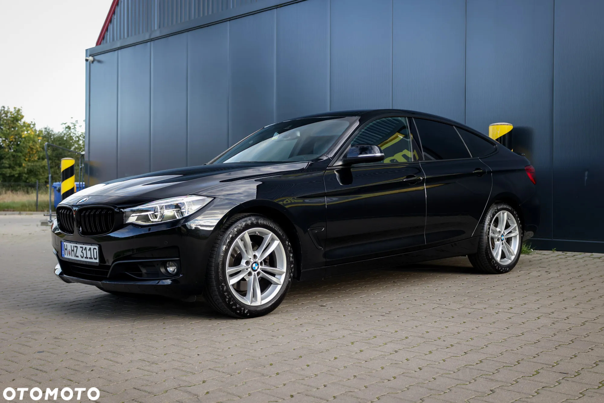 BMW 3GT 330i xDrive GT M Sport - 13