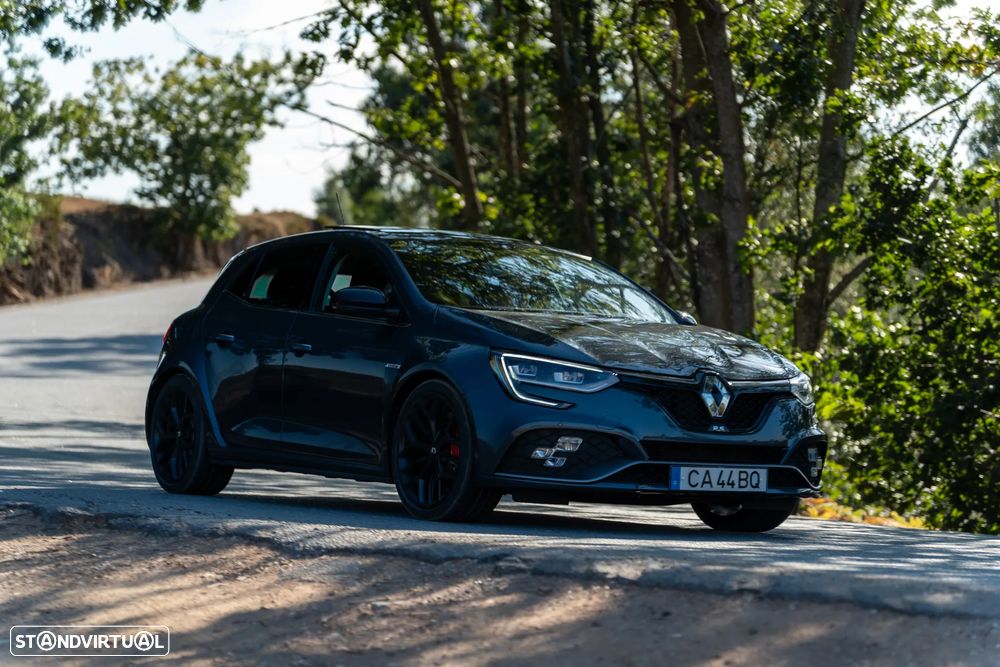 Renault Mégane TCe 300 GPF R.S. TROPHY - 46